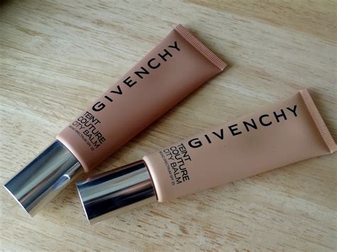 Givenchy Teint Couture City Balm Radiant Perfecting Skin